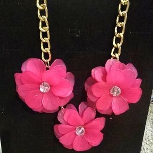 Gorgeous Fashion Jewelry necklace